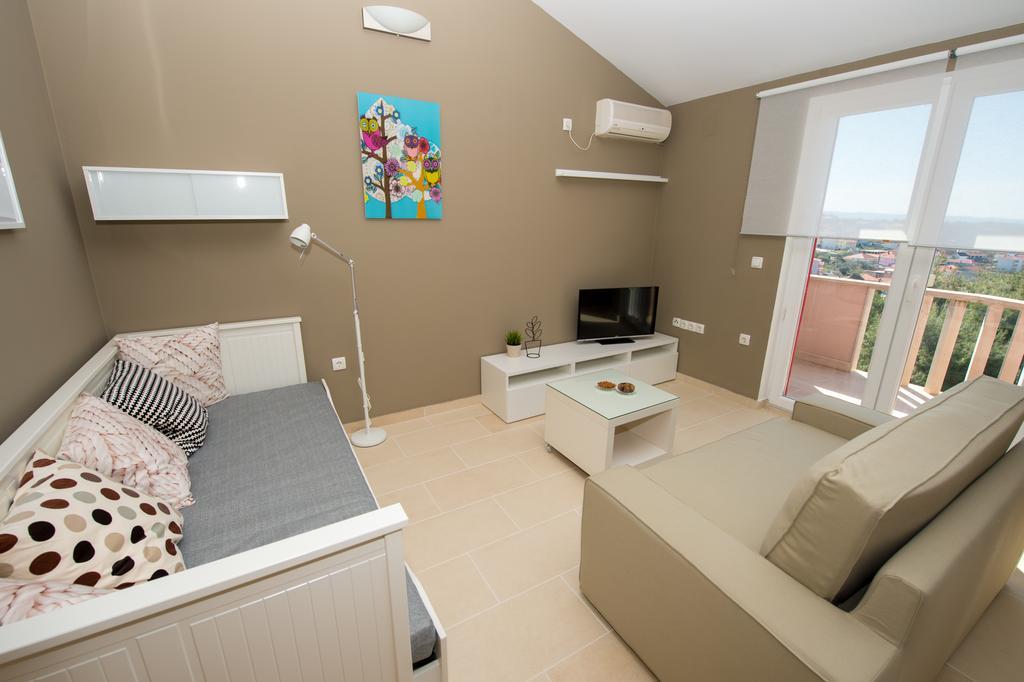 Apartments Gazebo Trogir Ruang foto